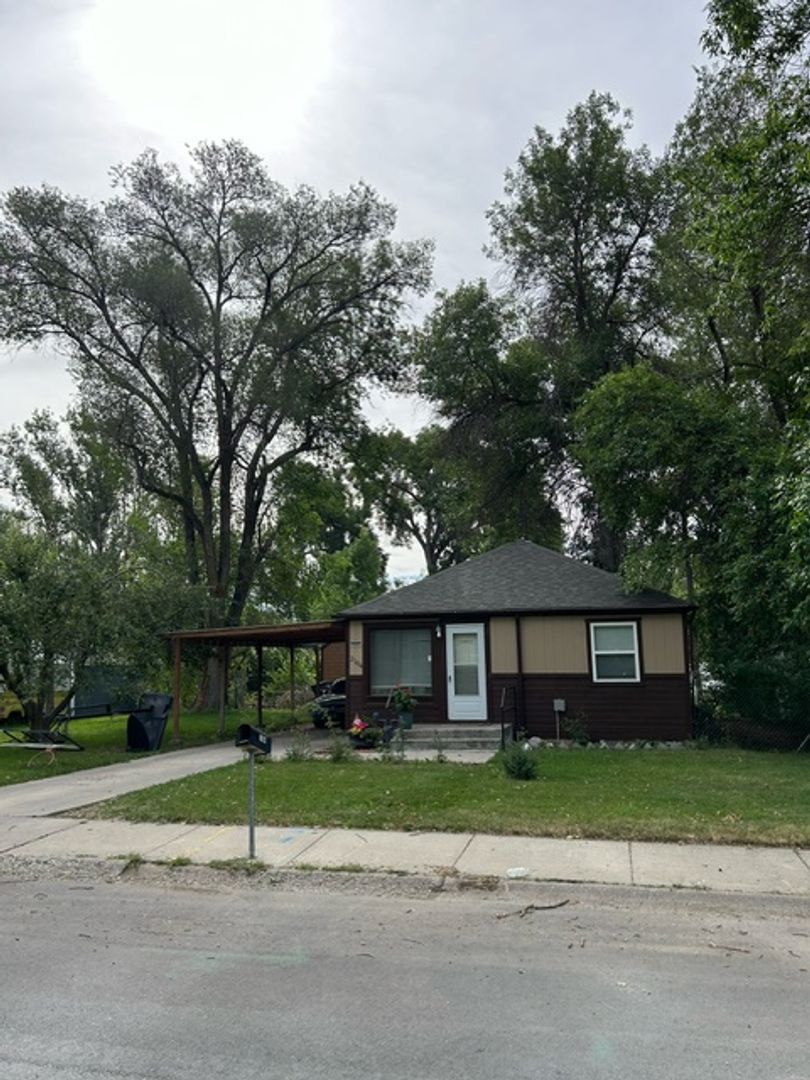 Billings House: 2104 10th Ave N