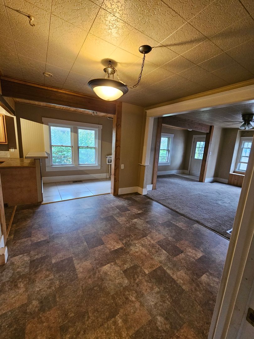 Billings House: 135 Grand Ave