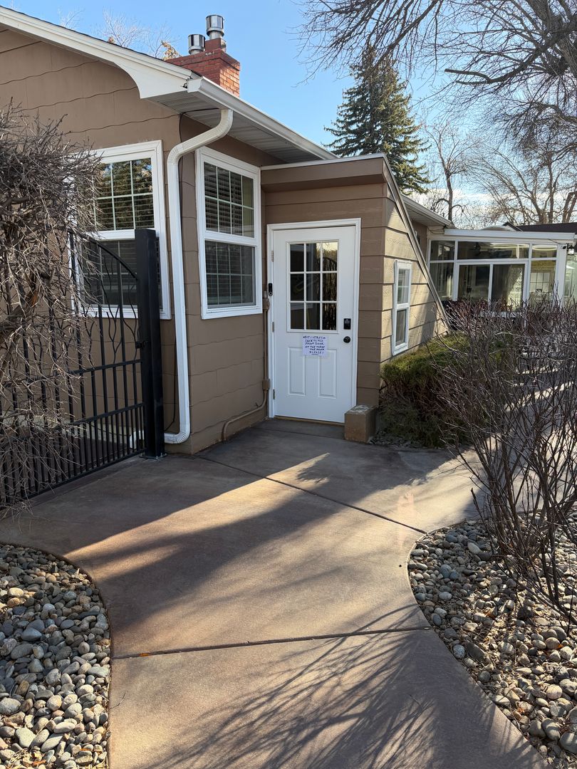 Billings House: 2726 Virginia Lane