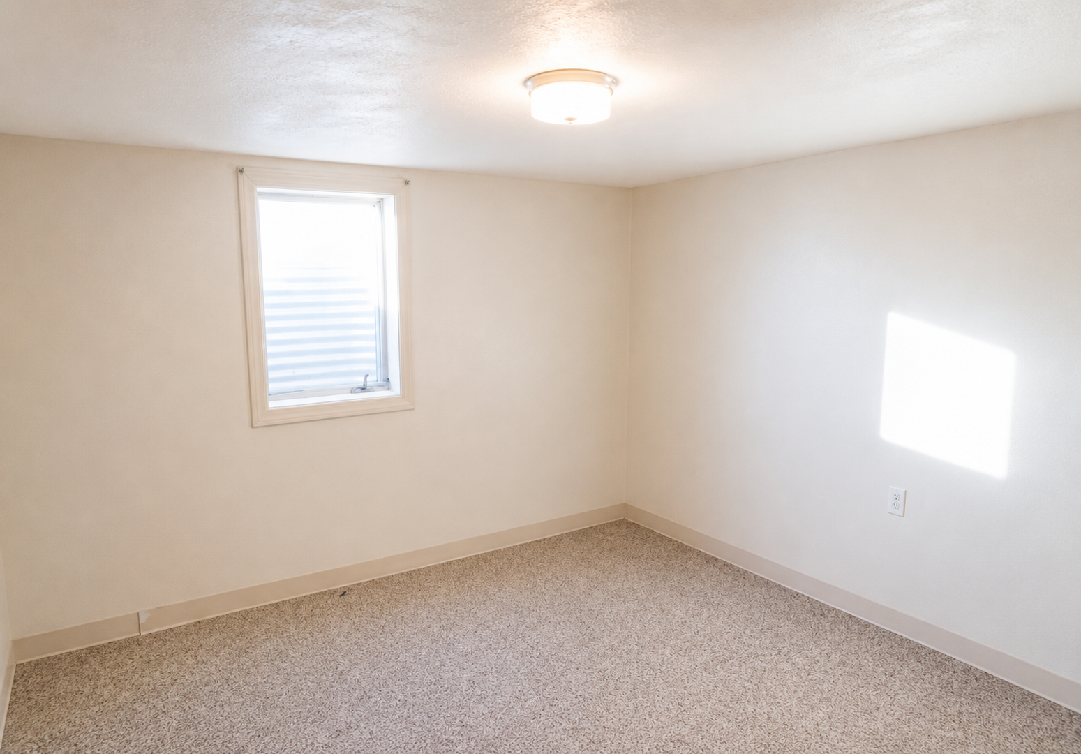 Billings Apartment: 418 Lola Lane