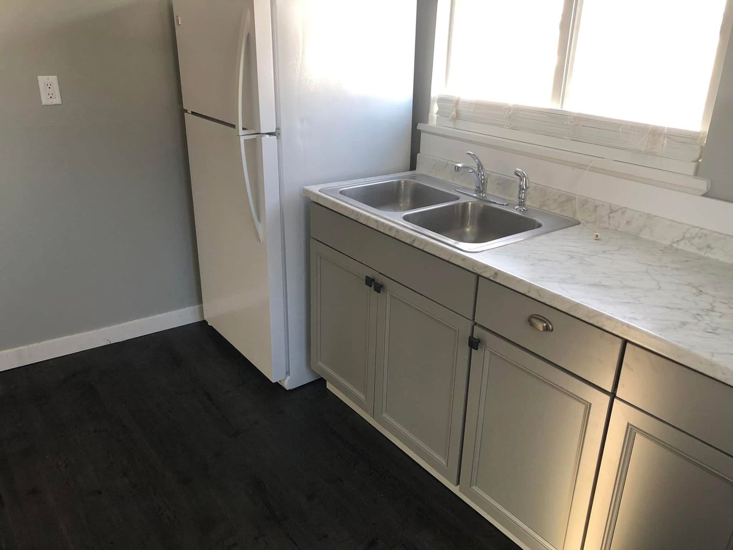 Billings House: 2415 8th Ave N