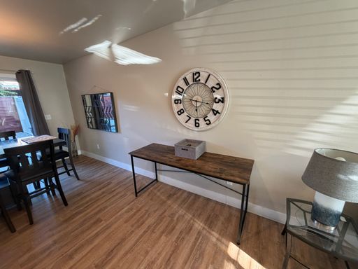 Listing photo thumbnail