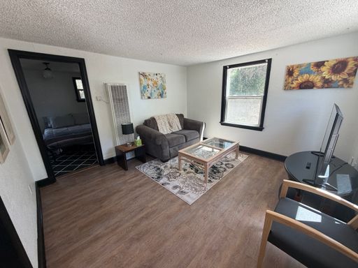 Listing photo thumbnail