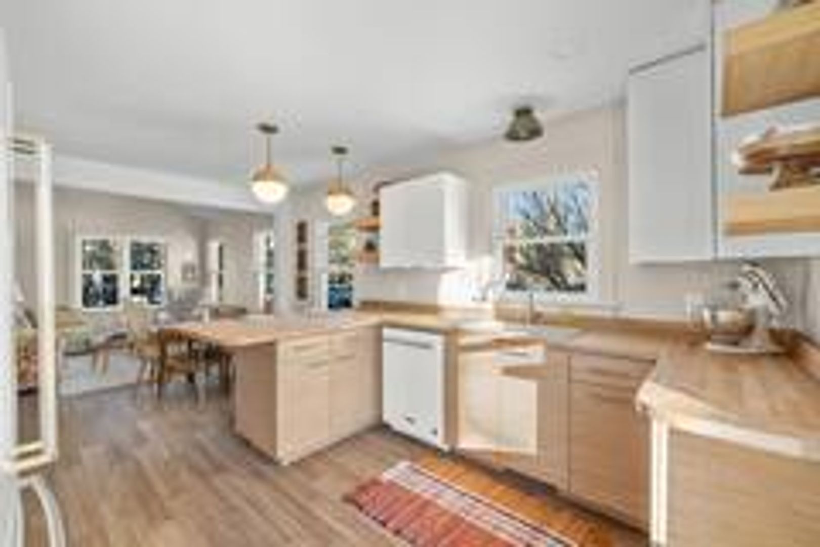 Billings House: 1702 Ave C