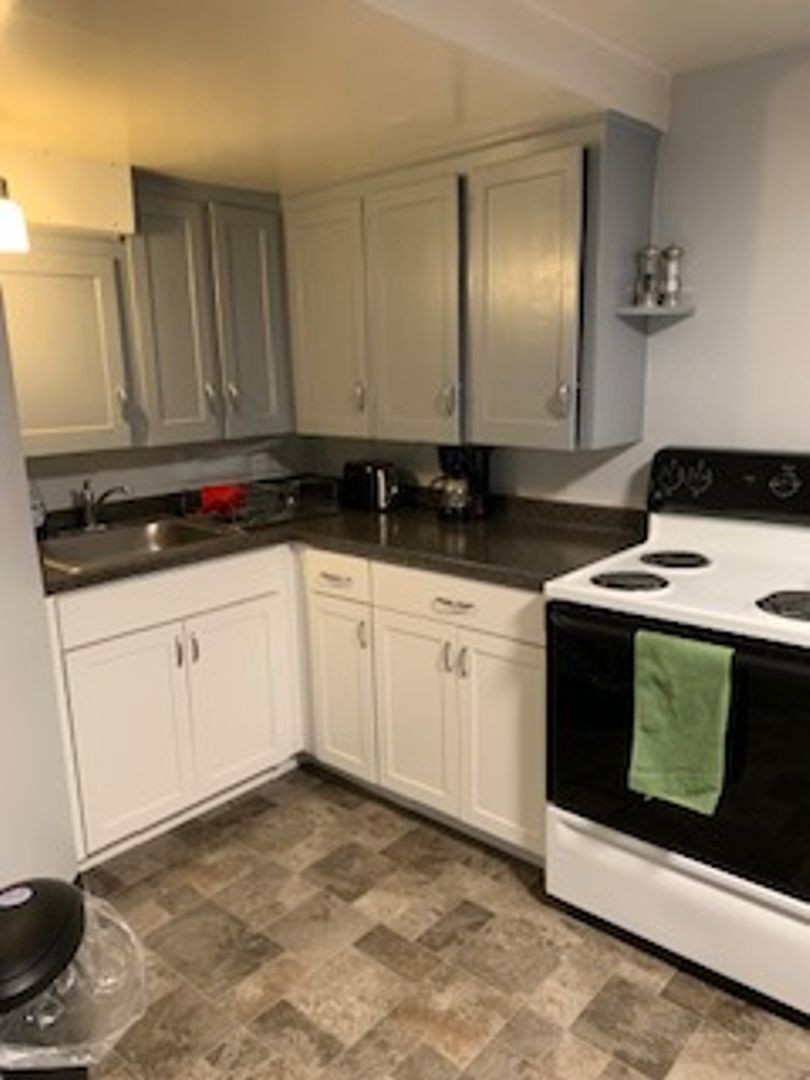 Billings Apartment: 732 Ave F