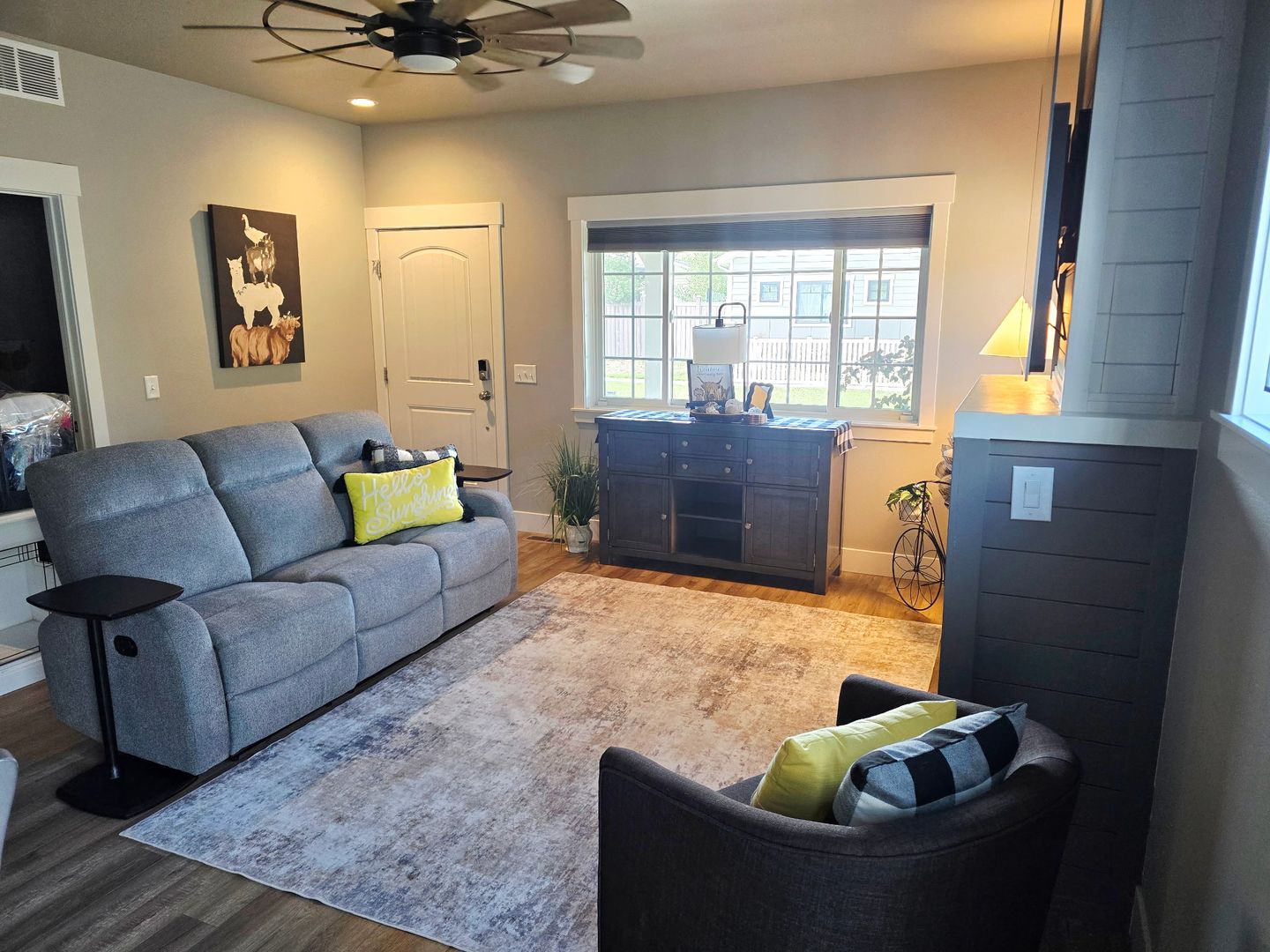 Billings House: 1645 Island View Drive