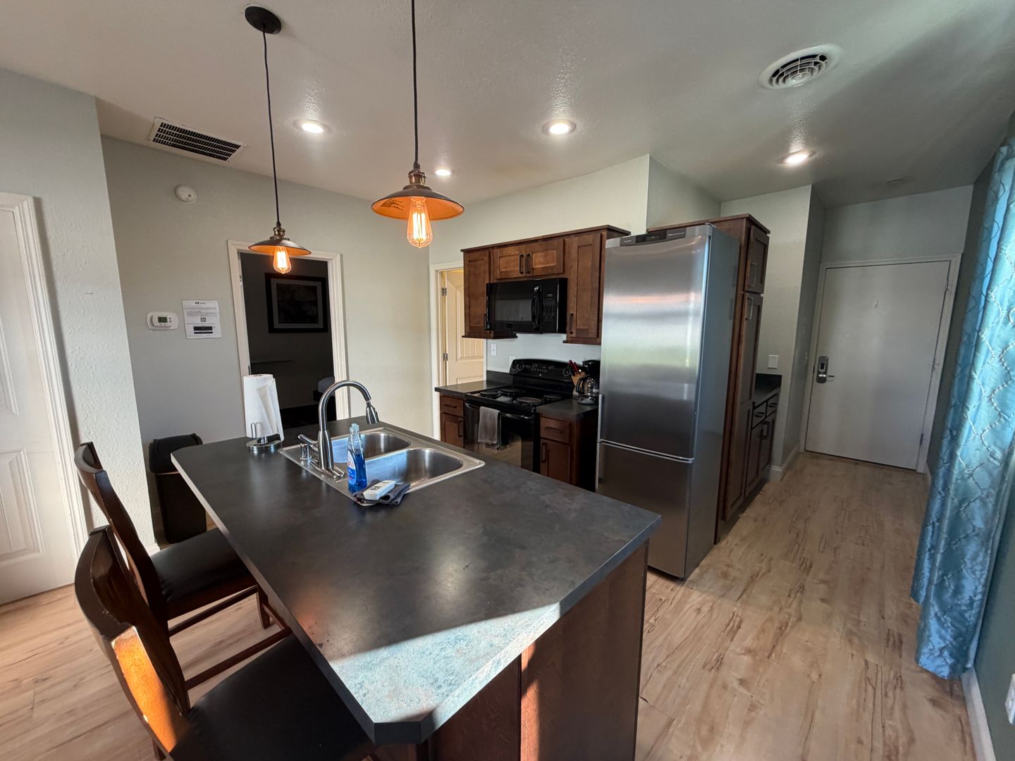 2520 2nd Ave. North - 9, Billings, MT 59101