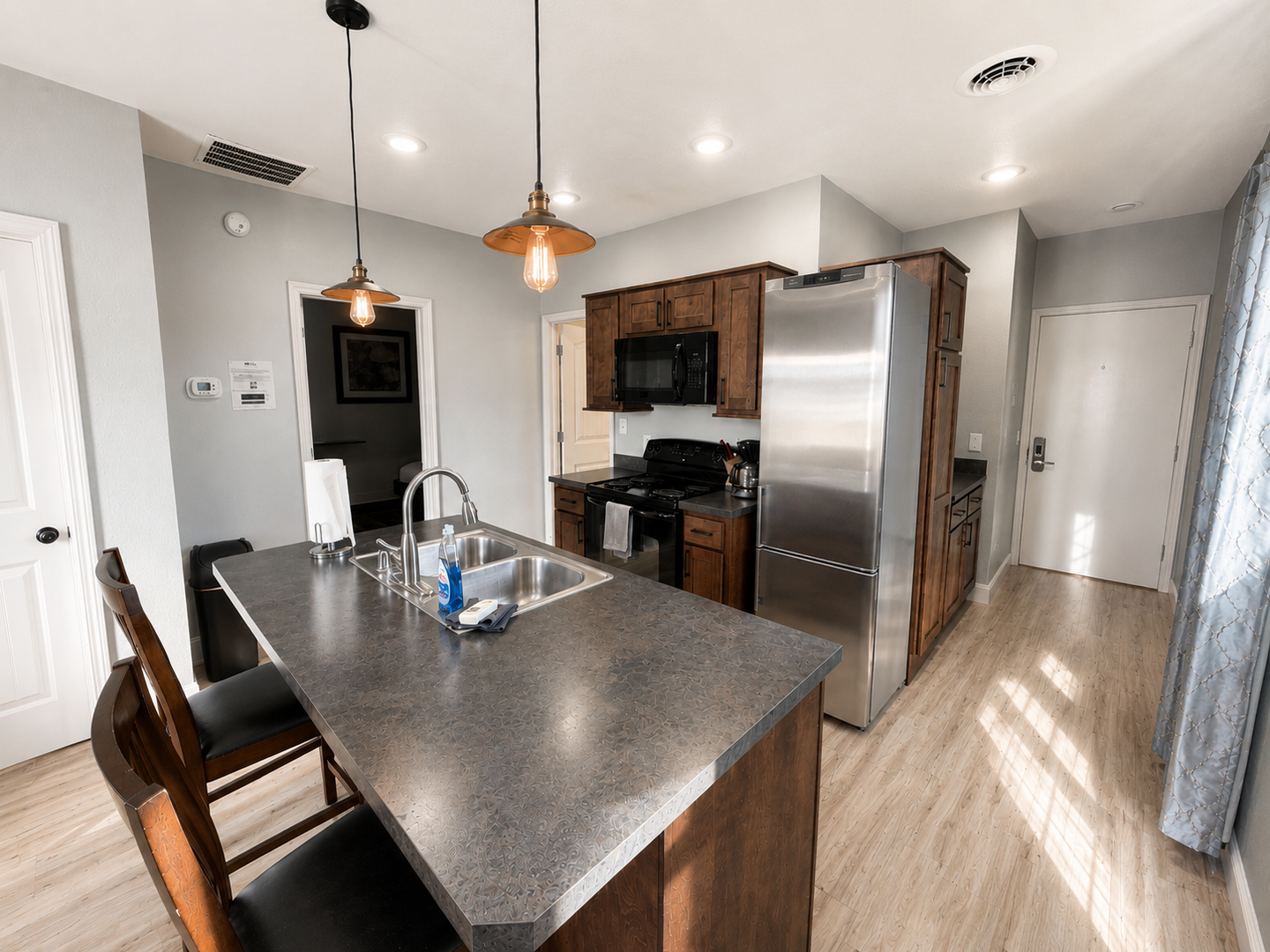 Billings Apartment: 2520 2nd Ave. North