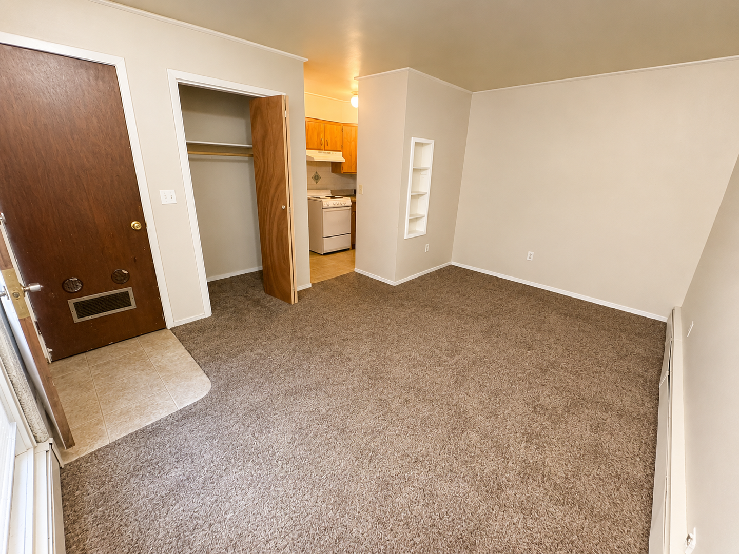 Billings Apartment: 707 N 31st St