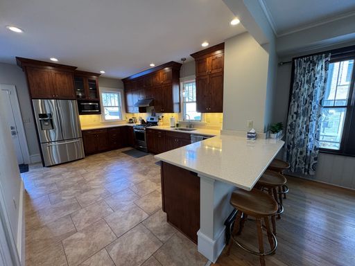 Listing photo thumbnail