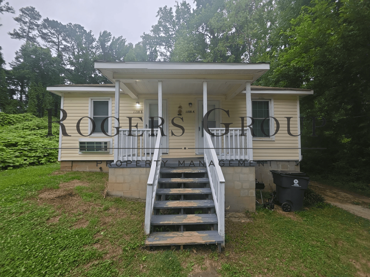 Henderson Apartment: 1108 Johnson St