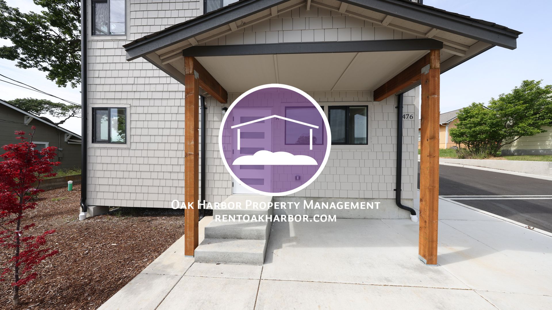 Oak Harbor House: 476 Se Barrington Dr #F2