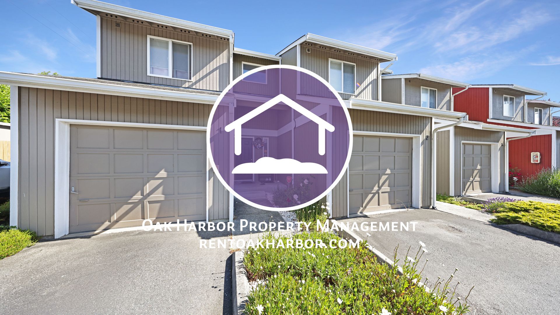 Oak Harbor Townhome: 434 S Oak Harbor St #B3