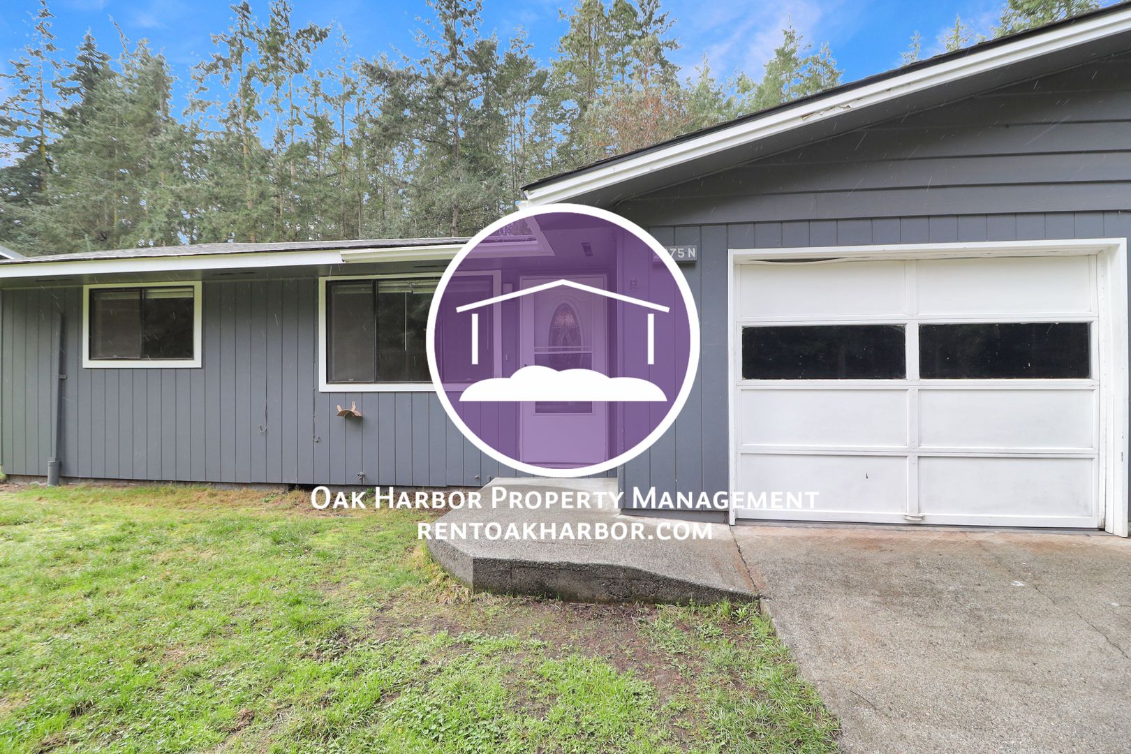 Oak Harbor House: 2975 N Oak Harbor Rd