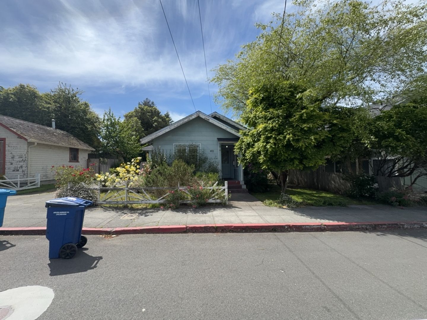 Sit out with your pet on the patio of this Arcata home!