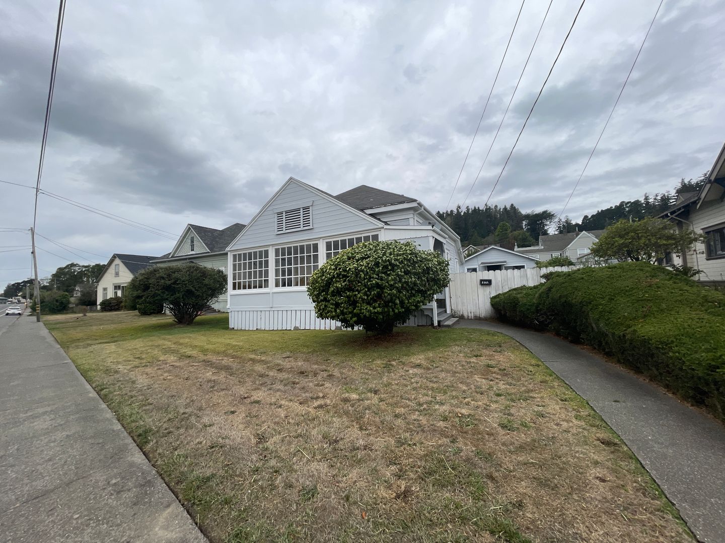 Fortuna Apartment: 576 Main Street