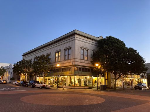 Commercial Business / Office Space in Old Town - Eureka!
