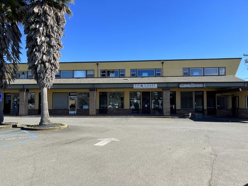 Desirable Updated 2nd Story Sunnybrae Center Large Commercial Space With 4 Offices