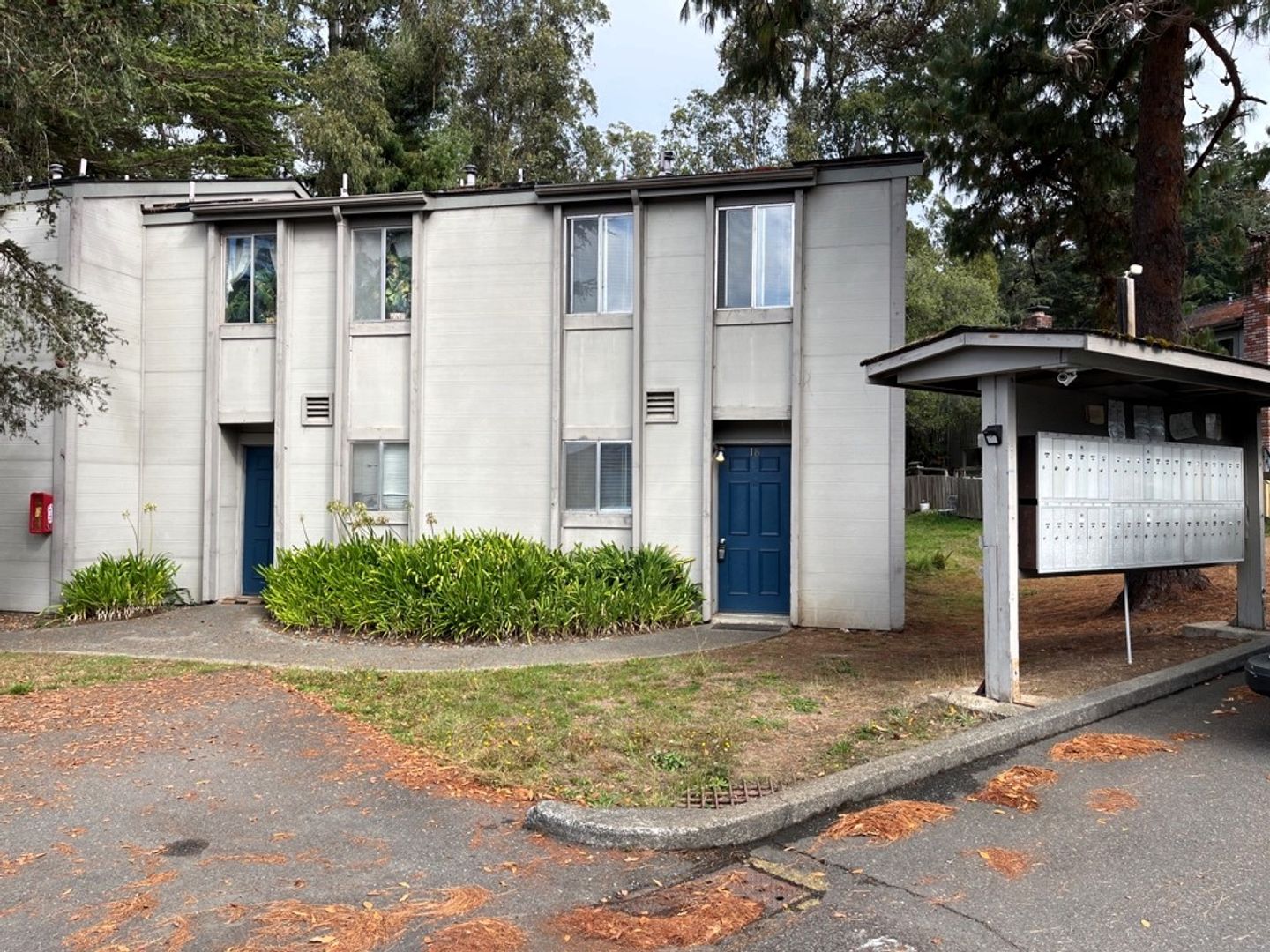 Arcata Apartment: 841 Bayside Rd.