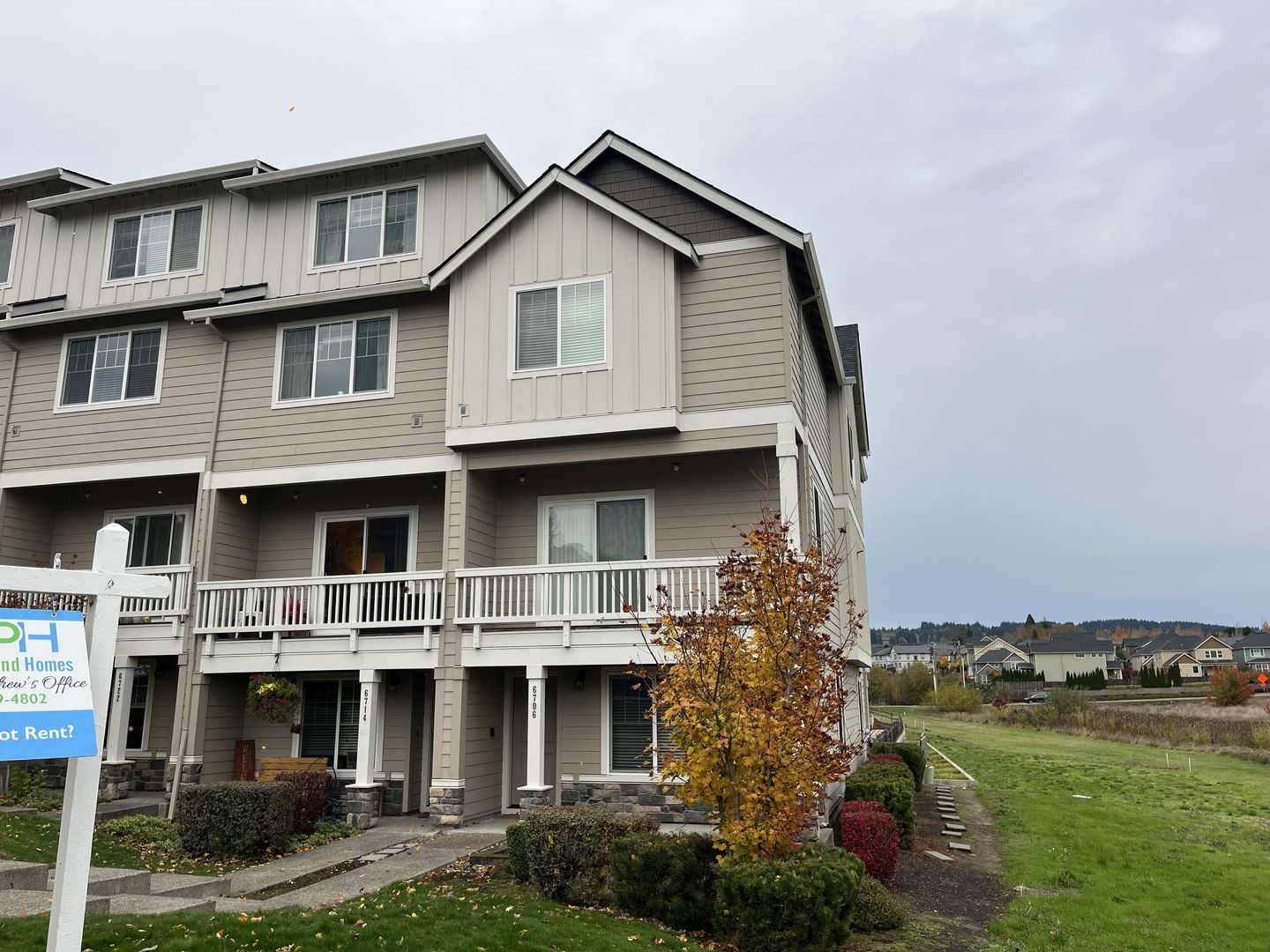 Portland House: 6706 NW 158th Ave