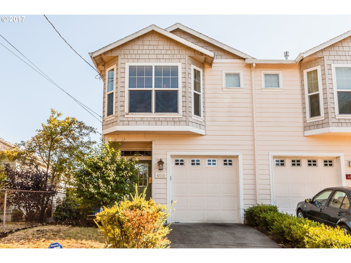 Portland House: 4618 SE Martins Street