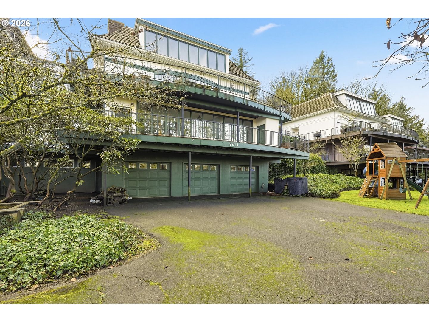 Portland House: 3611 SW Humphrey Blvd