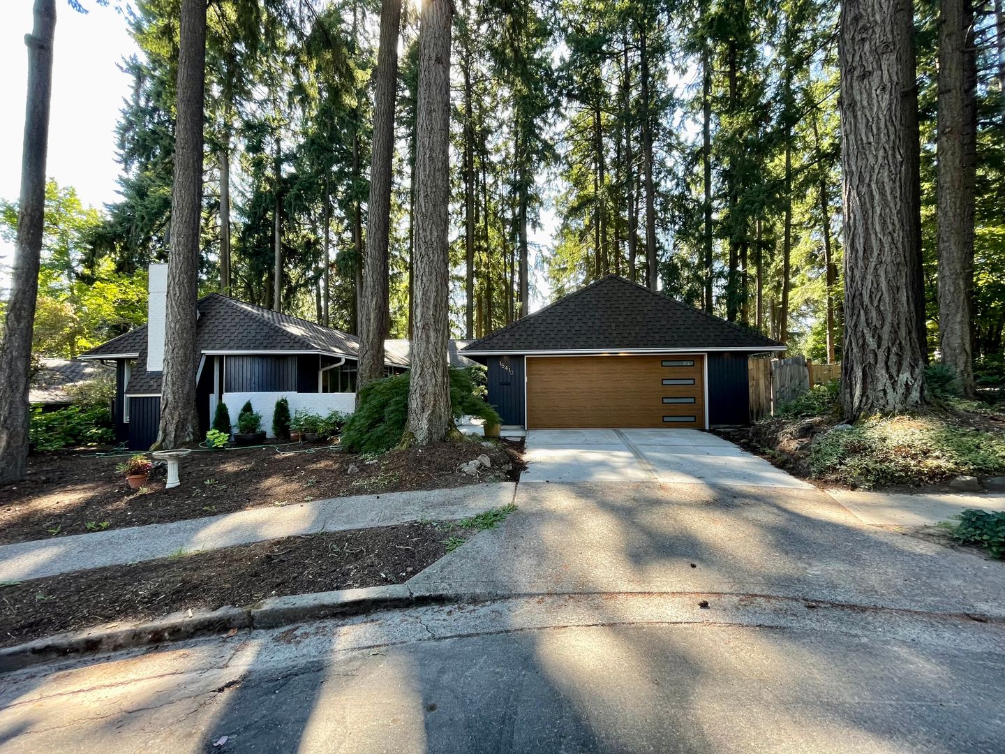 Beaverton House: 15410 SW Peppermill Ct