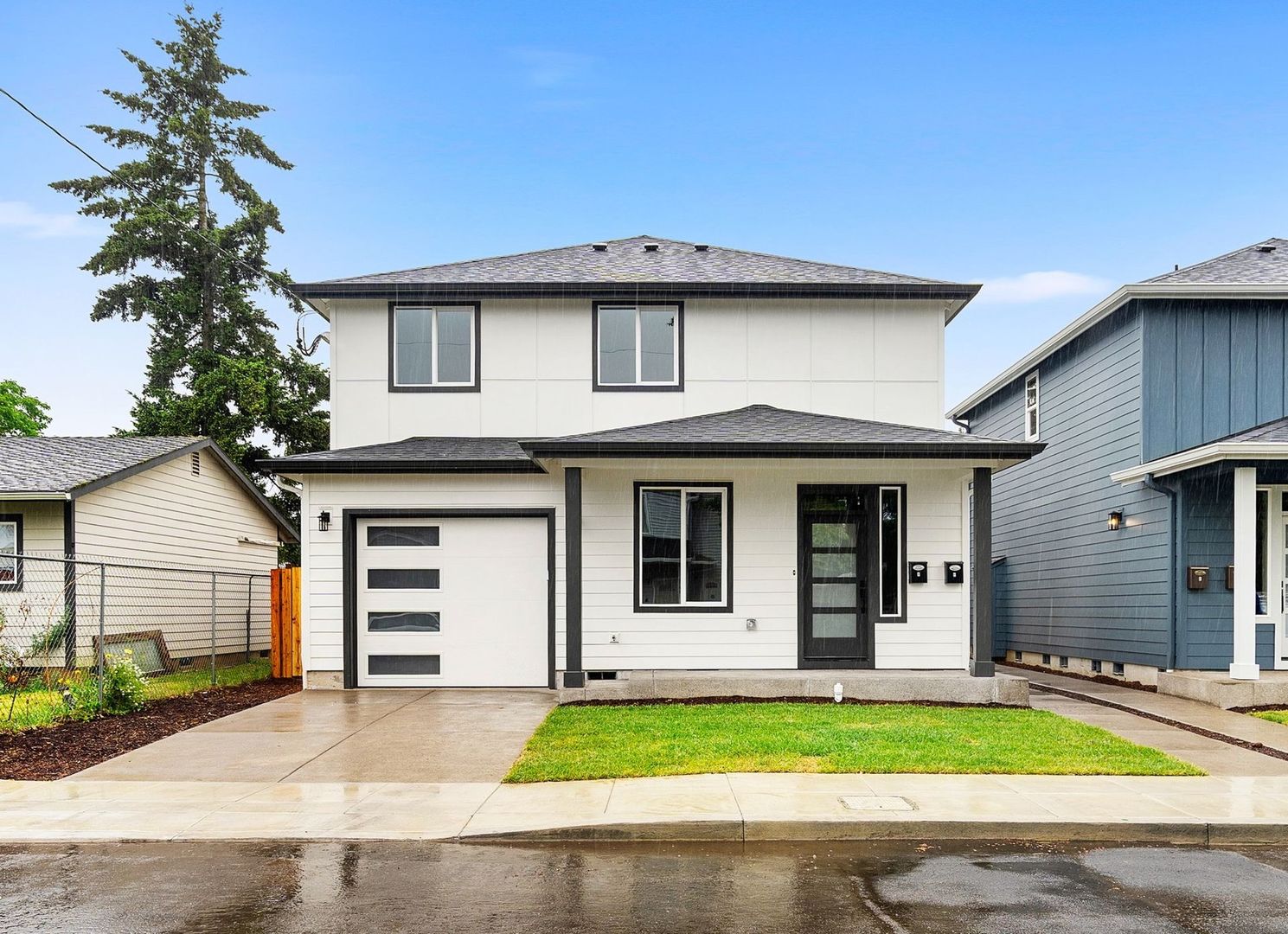 Portland Apartment: 6345 SE 85th Ave - #A