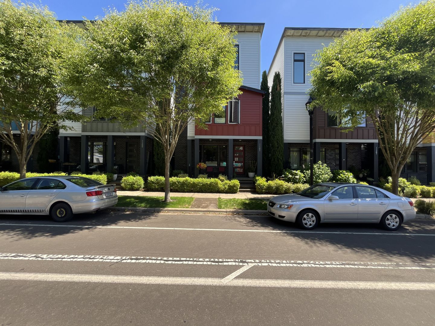 Wilsonville House: 11393 SW Barber St