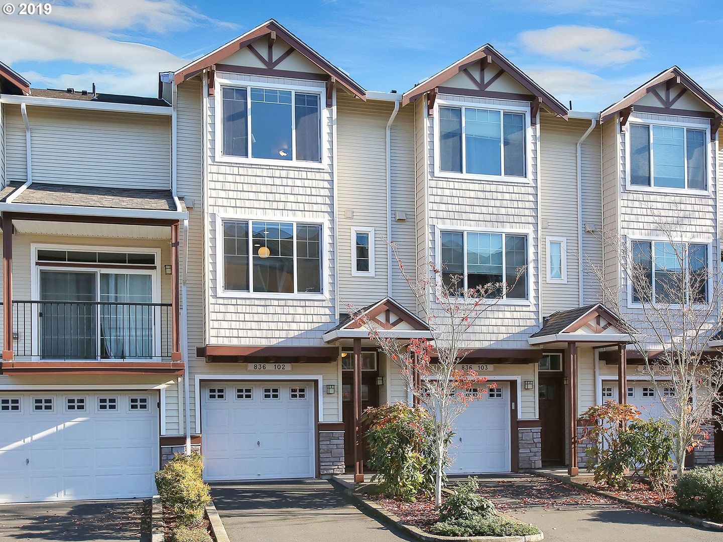 Portland House: 836 NW 118th Ave.