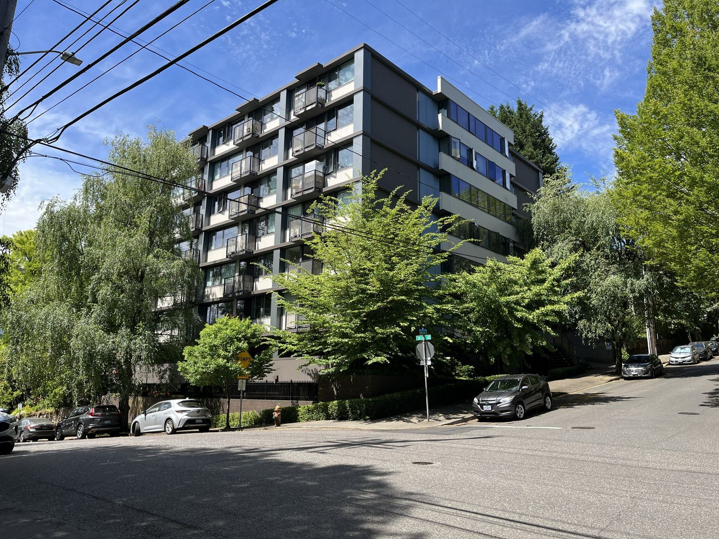 Portland Condo: 2020 SW Main St #602