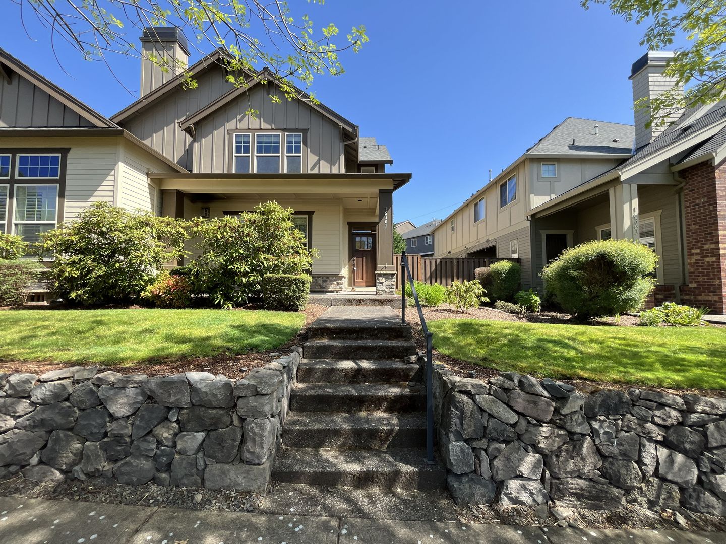 Portland House: 16381 NW Rossetta St