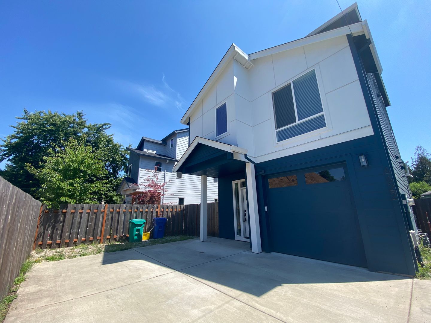 Portland House: 6622 SE 57th Avenue
