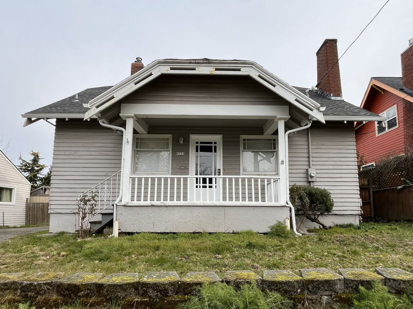 Portland House: 9755 N Ivanhoe St