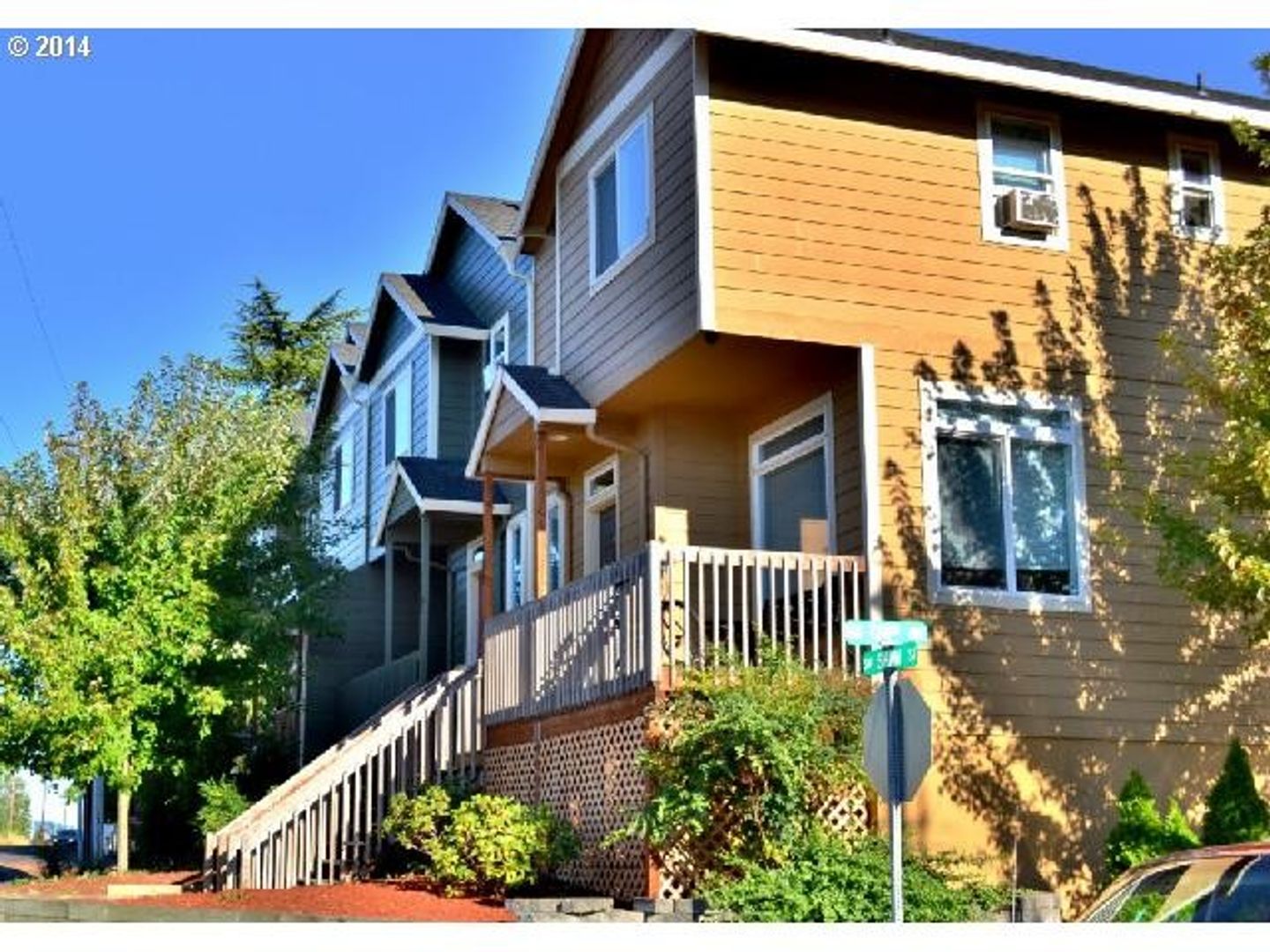 Beaverton House: 17372 SW Donald Court