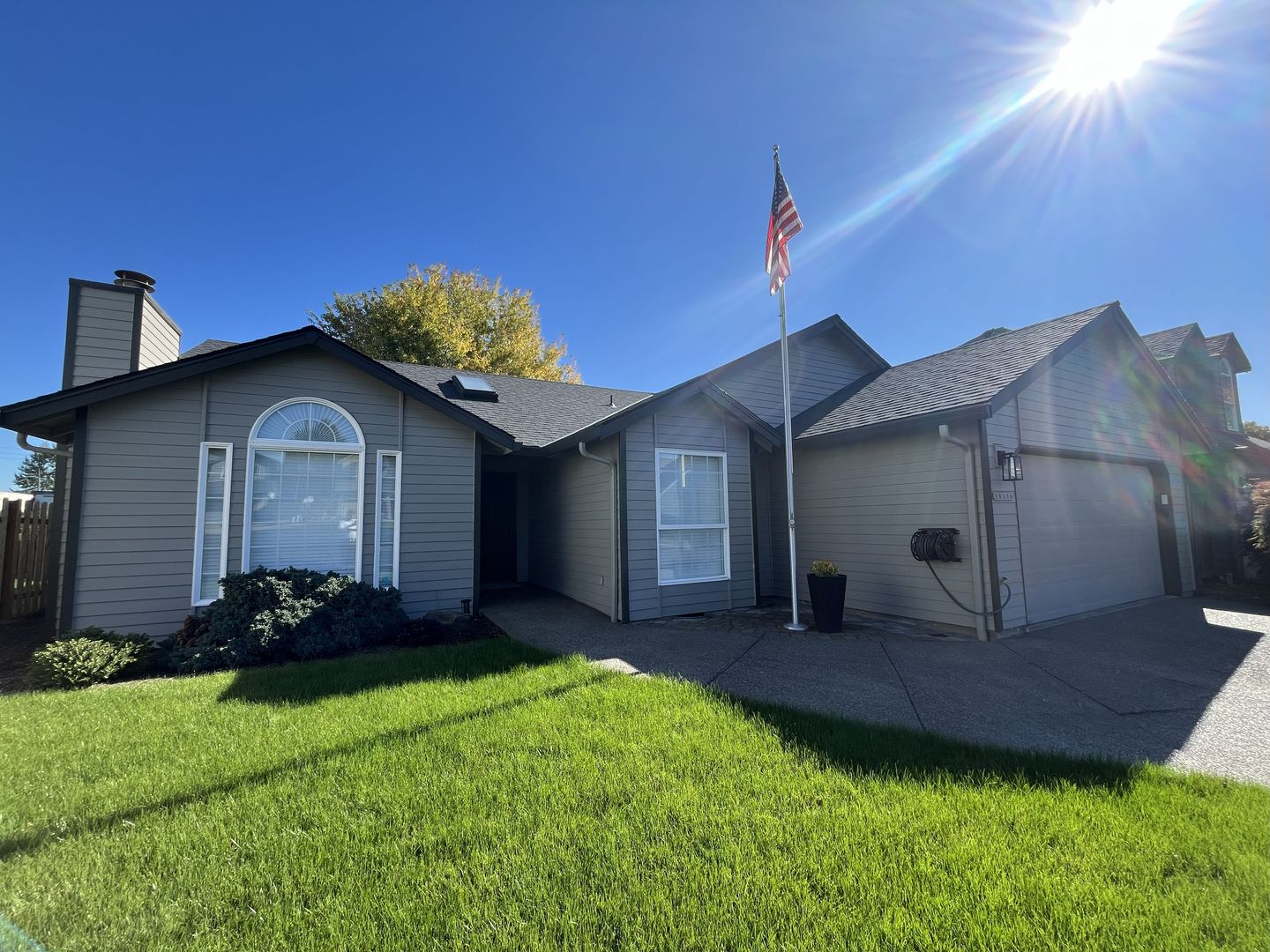 Wilsonville House: 10136 SW Evergreen Court