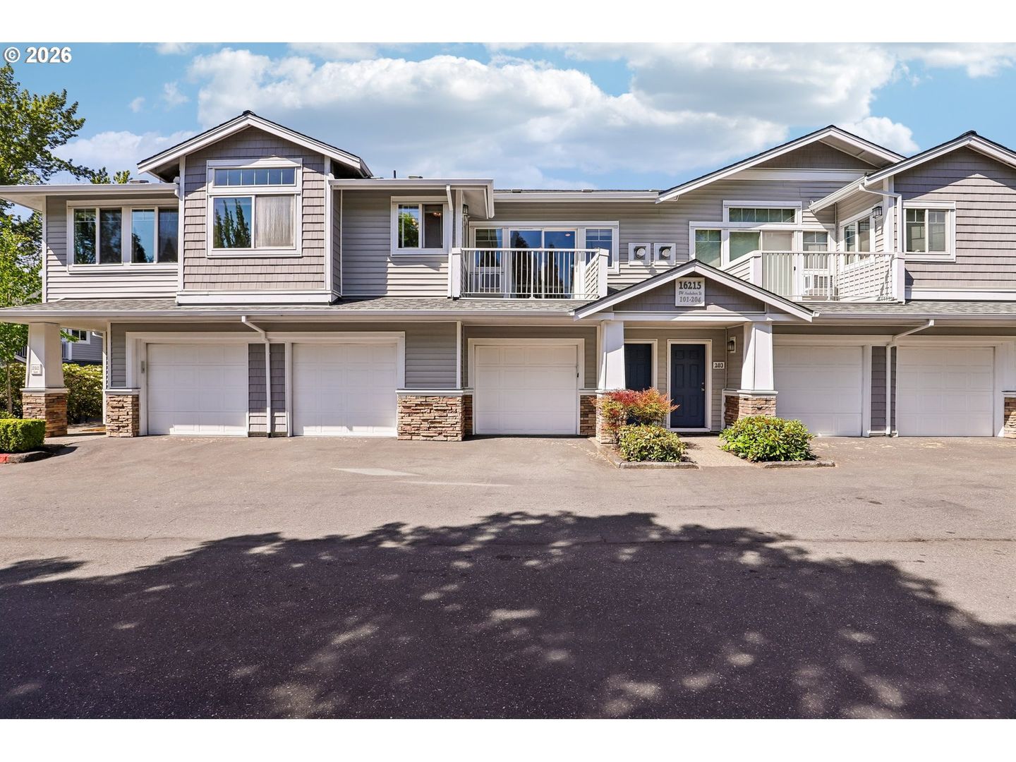 Beaverton House: 16215 SW Audubon St #202