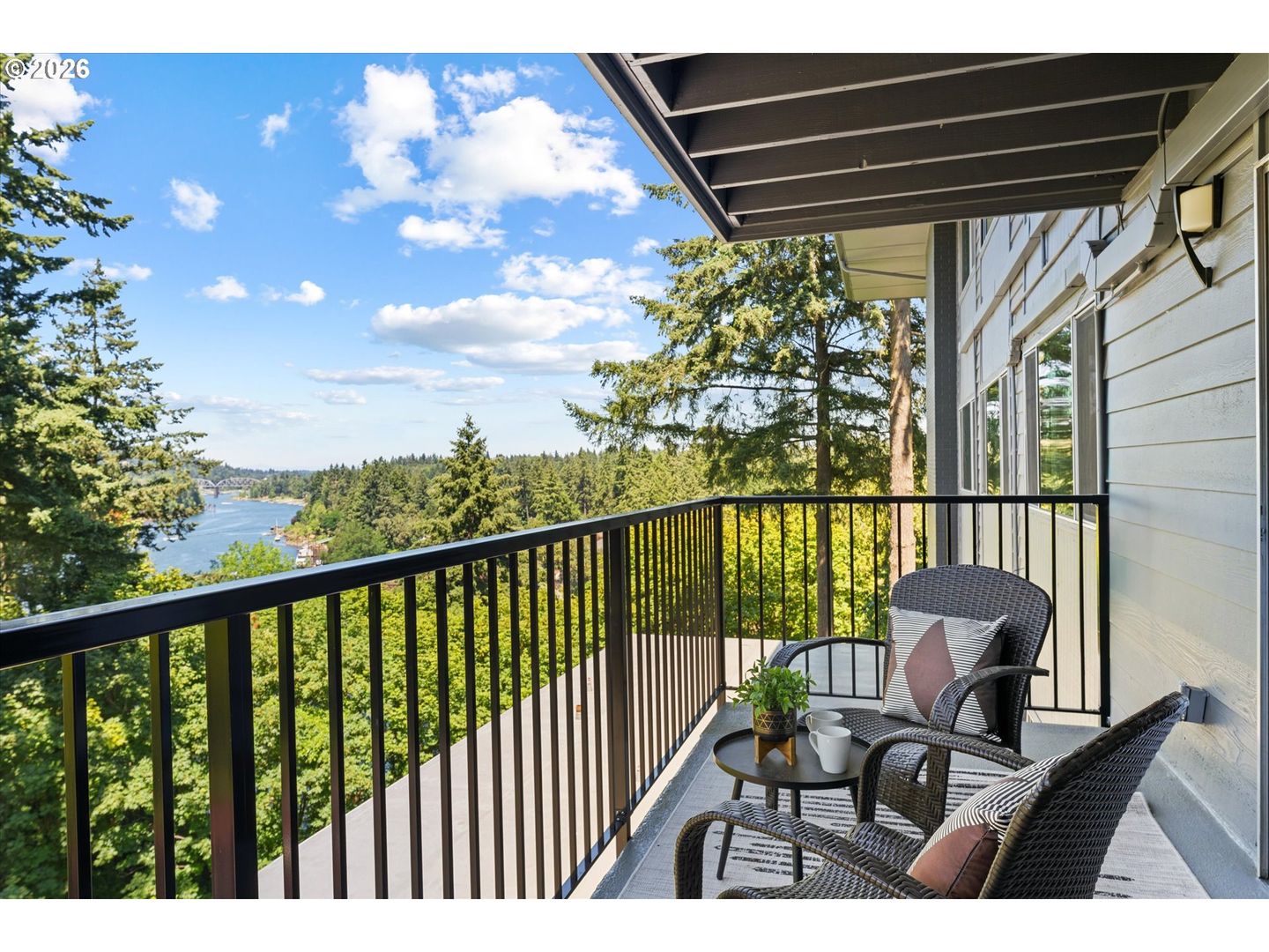 Lake Oswego House: 200 Burnham Rd #311