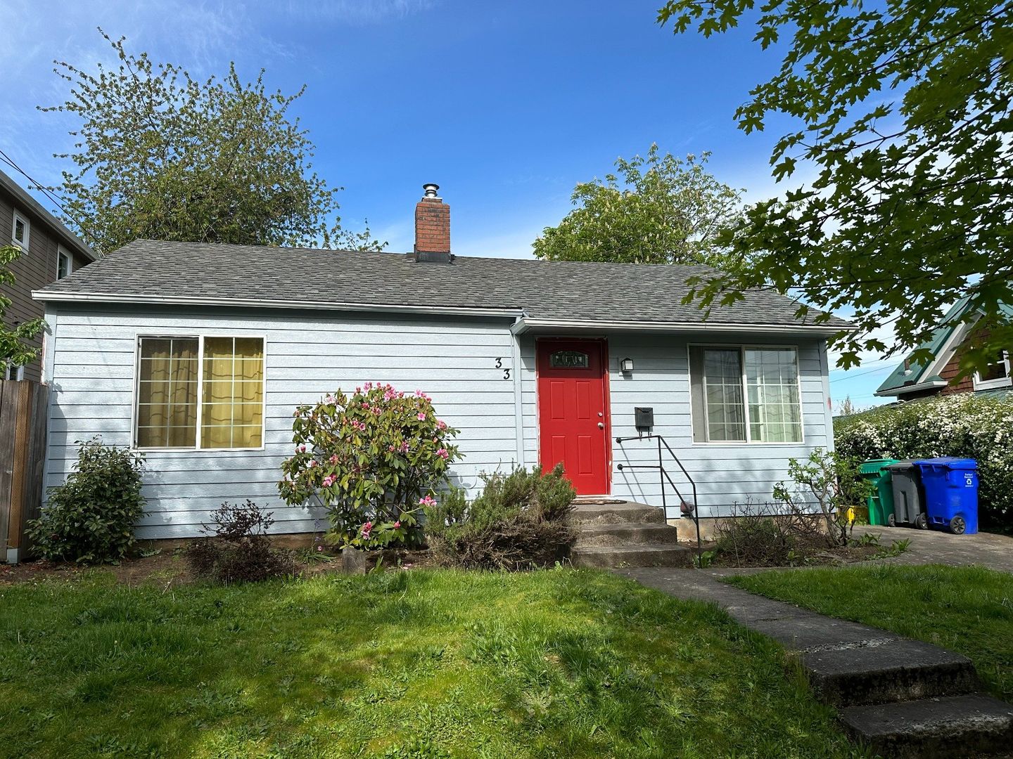 Portland House: 33 SE 75th Ave