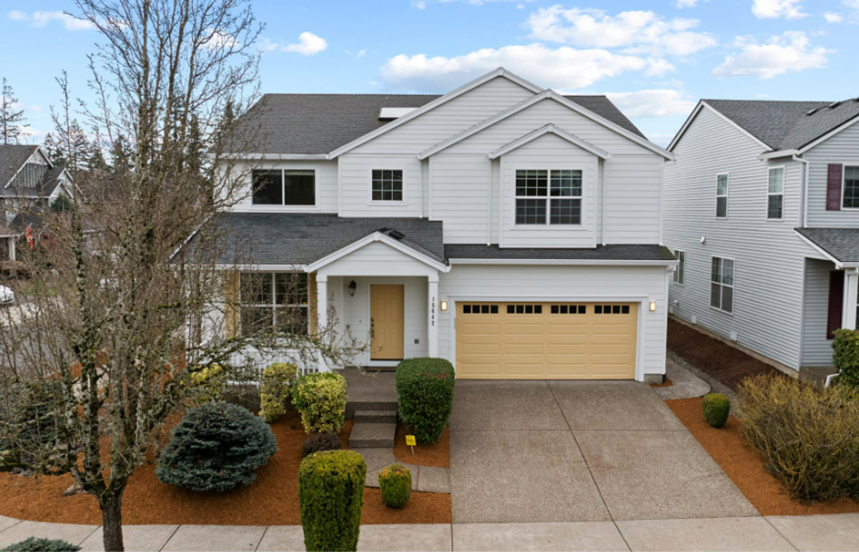 Clackamas House: 15642 SE Bollam Dr