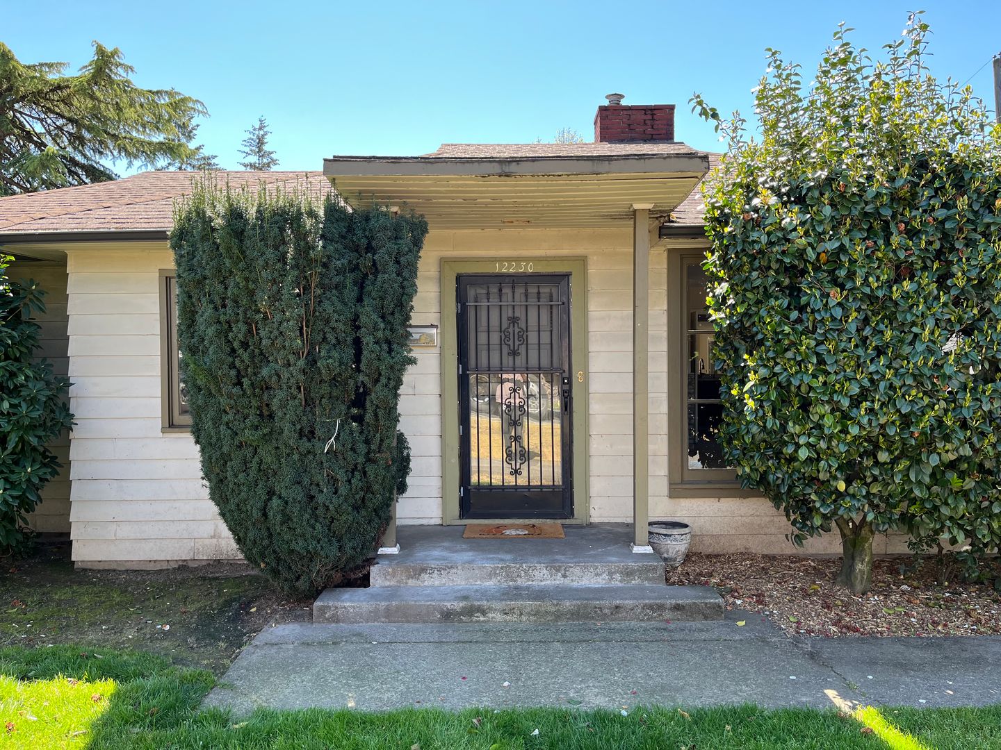 Beaverton House: 12230 SW Walker Rd