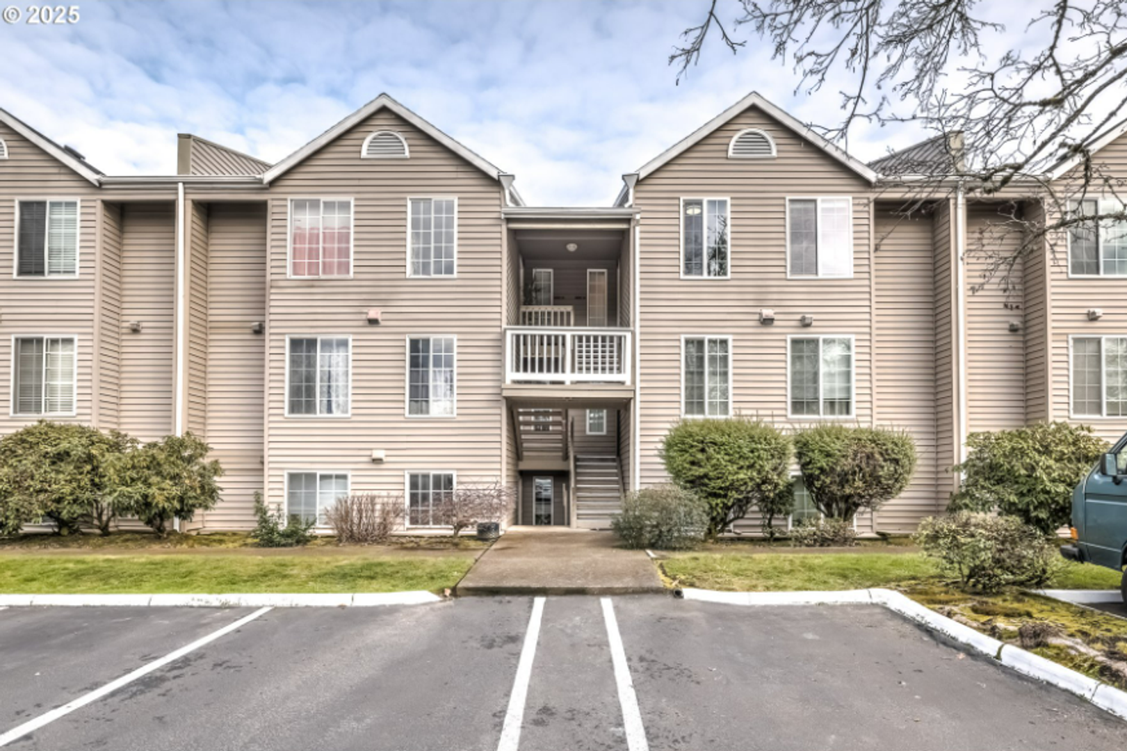 Beaverton House: 6150 SW Alice Ln