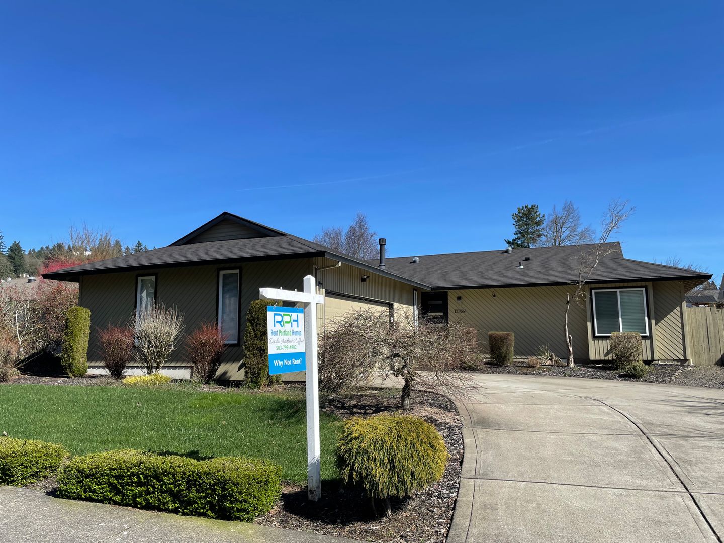 Happy Valley House: 12956 SE 126th Ave