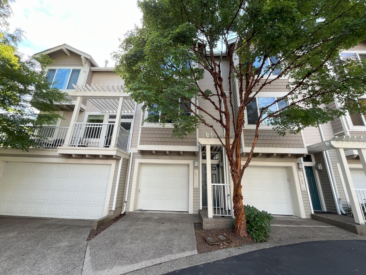 Tigard House: 14186 SW Barrows Road #2