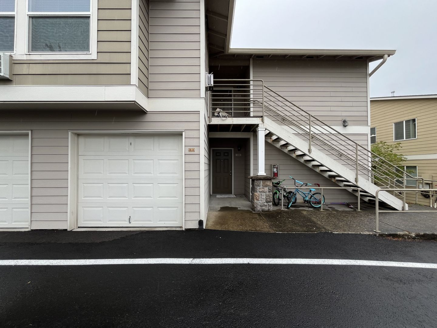 Portland House: 15060 NW Central Dr #1104