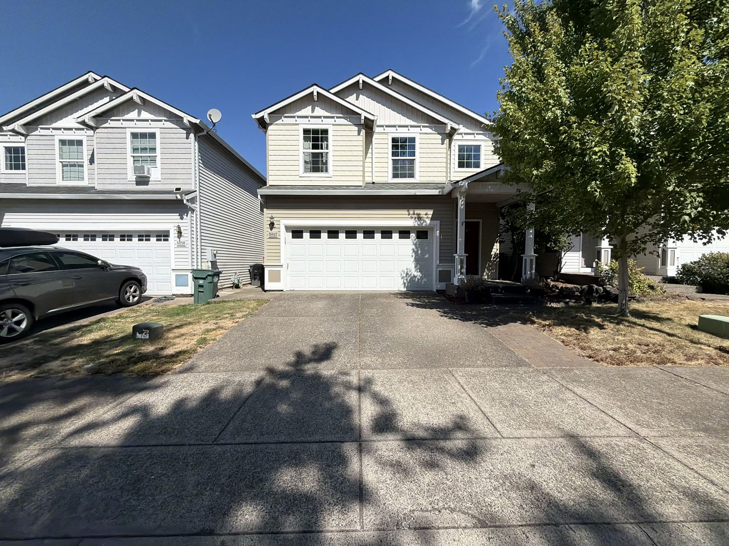 Hillsboro House: 5042 NE Schoeler Cir