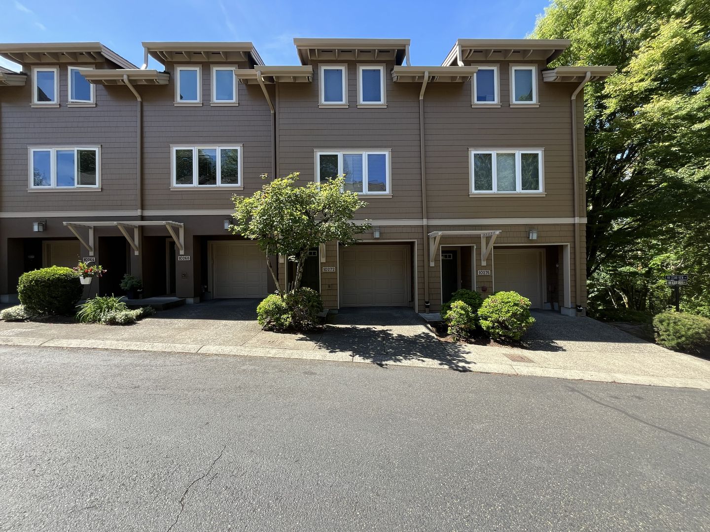 Portland Townhome: 10272 NW Alder Grove Lane