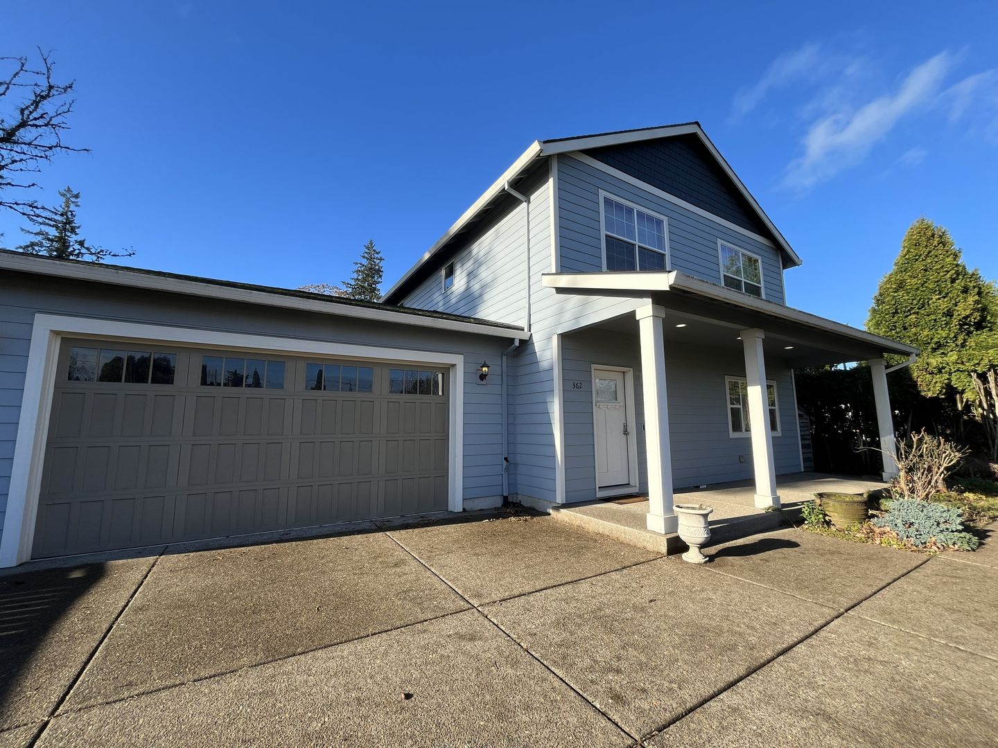 Canby House: 362 NW 6th Ave