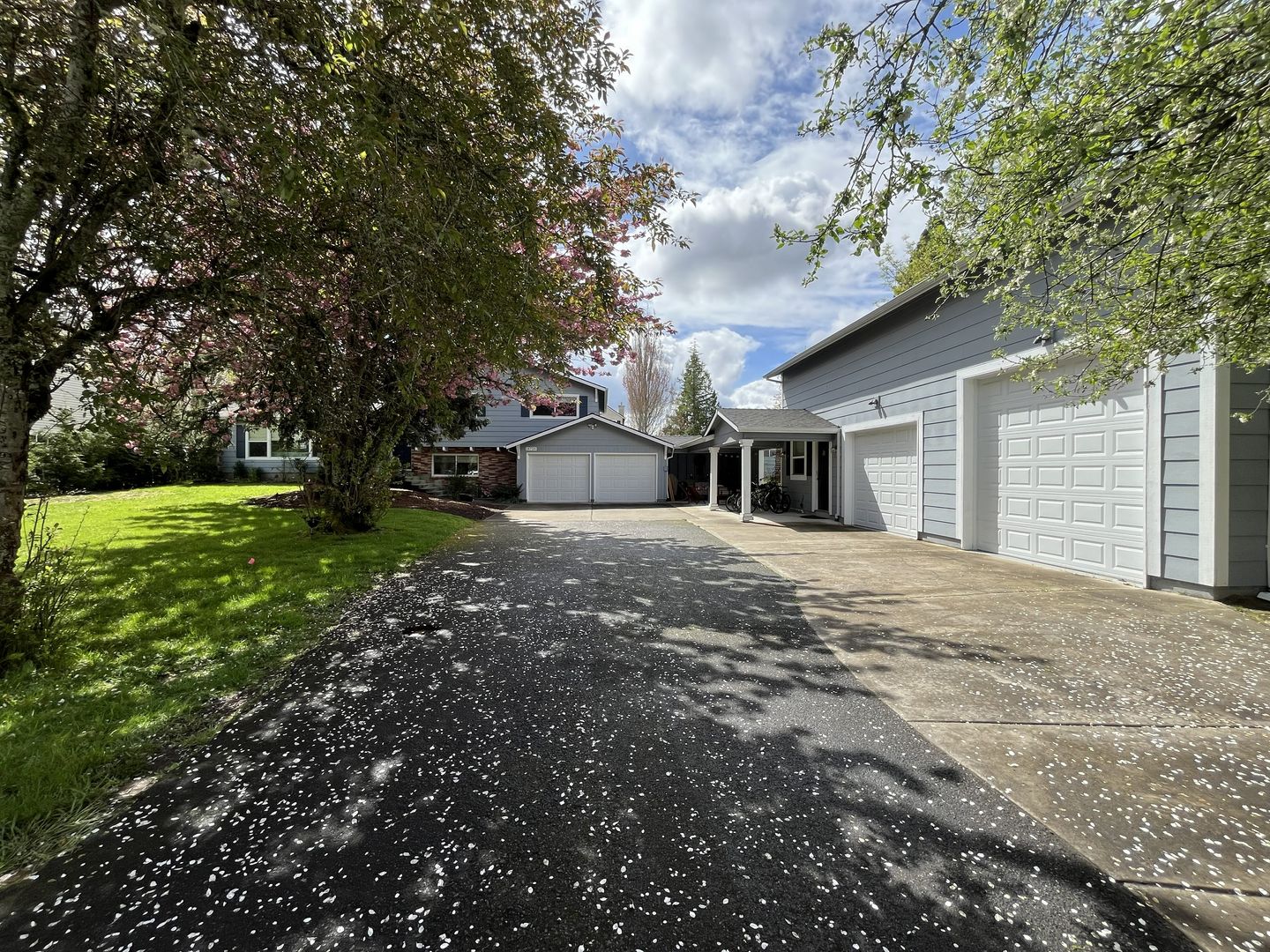 Portland House: 14720 NW Springville Rd