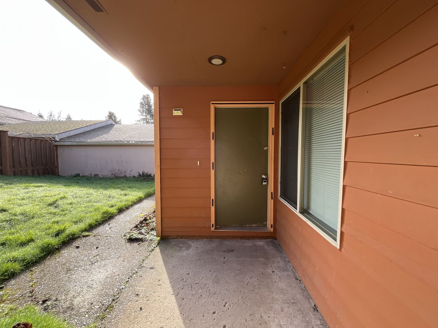 West Linn Apartment: 1408 Village Park Place